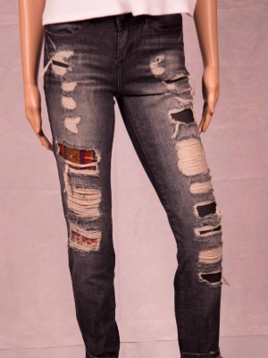 Denim Vintage Skinny Jeans in Bottoms