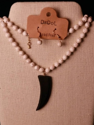 Beaded Saber Tooth Necklace with Earrings in Jewelry